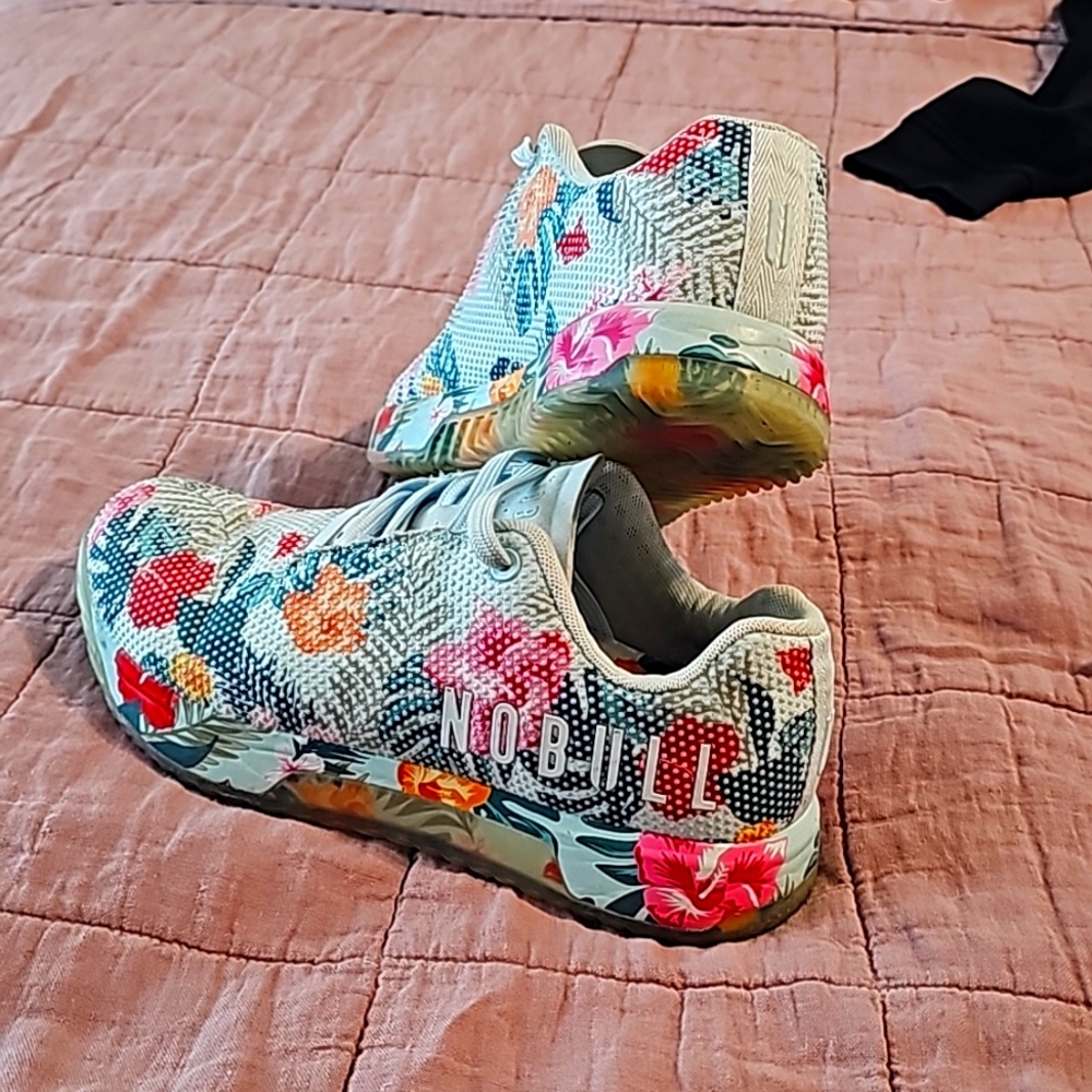 NOBULL Training shoes Hawaiian